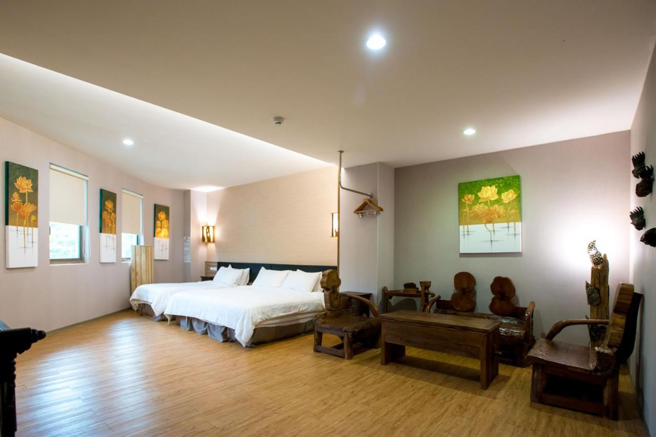 Hotel Tainan Julie'S Garden 峰情文旅 Anping Exterior foto