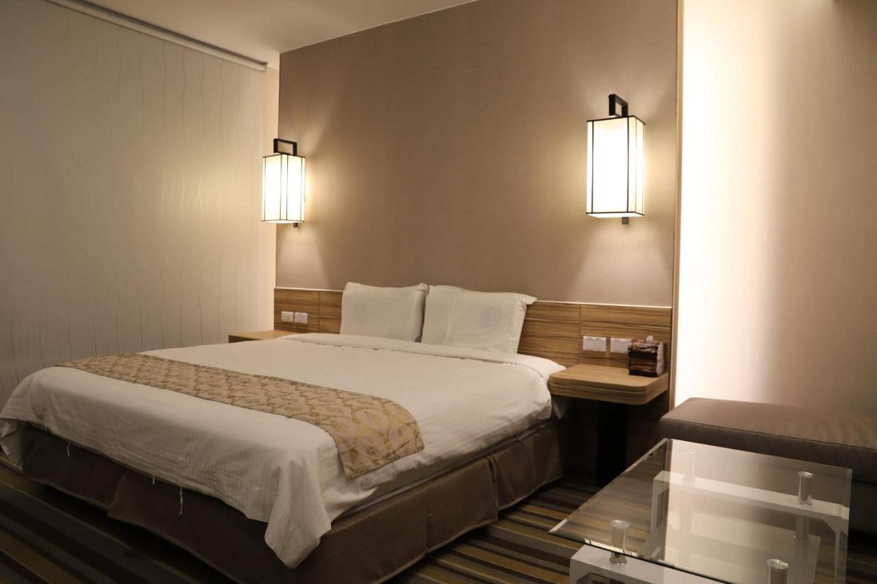 Hotel Tainan Julie'S Garden 峰情文旅 Anping Exterior foto