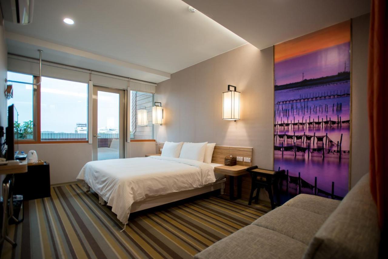 Hotel Tainan Julie'S Garden 峰情文旅 Anping Exterior foto