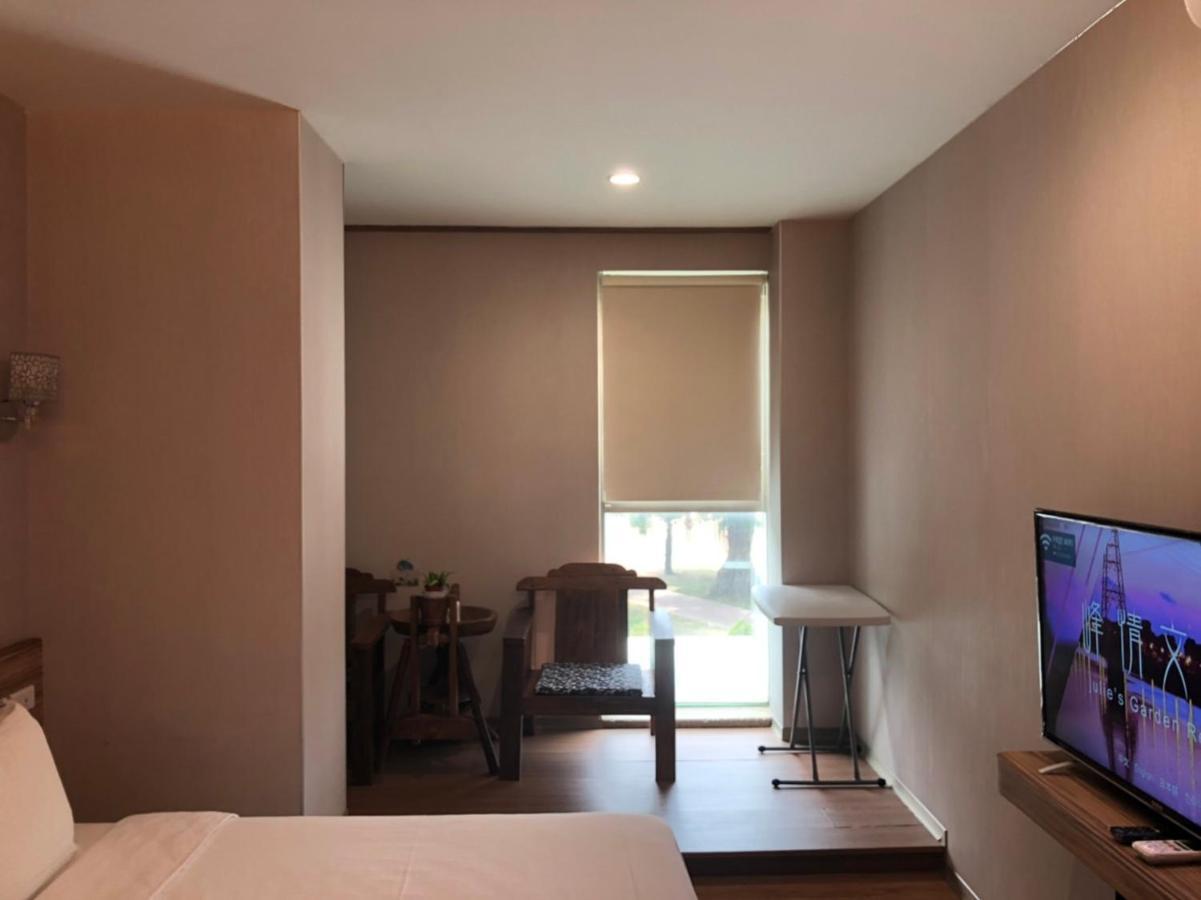 Hotel Tainan Julie'S Garden 峰情文旅 Anping Exterior foto