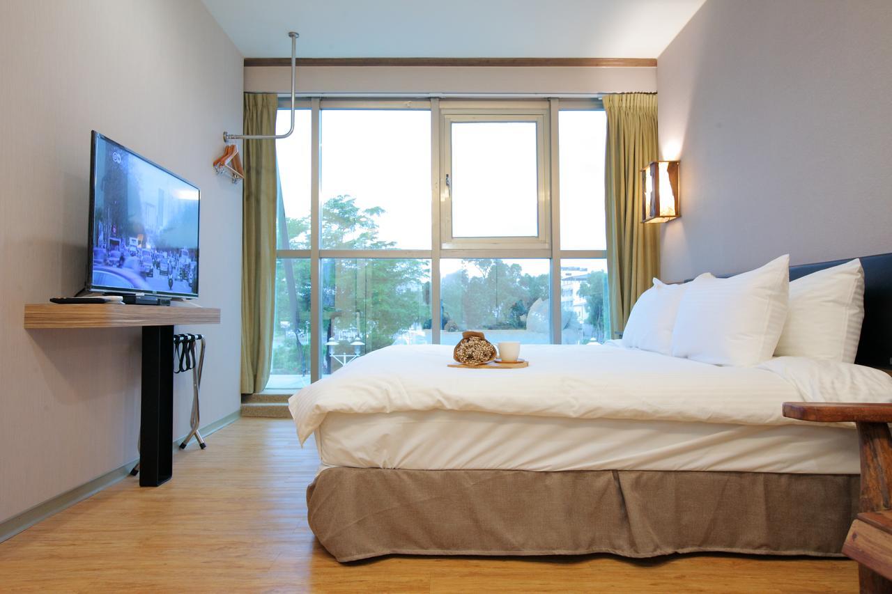 Hotel Tainan Julie'S Garden 峰情文旅 Anping Exterior foto