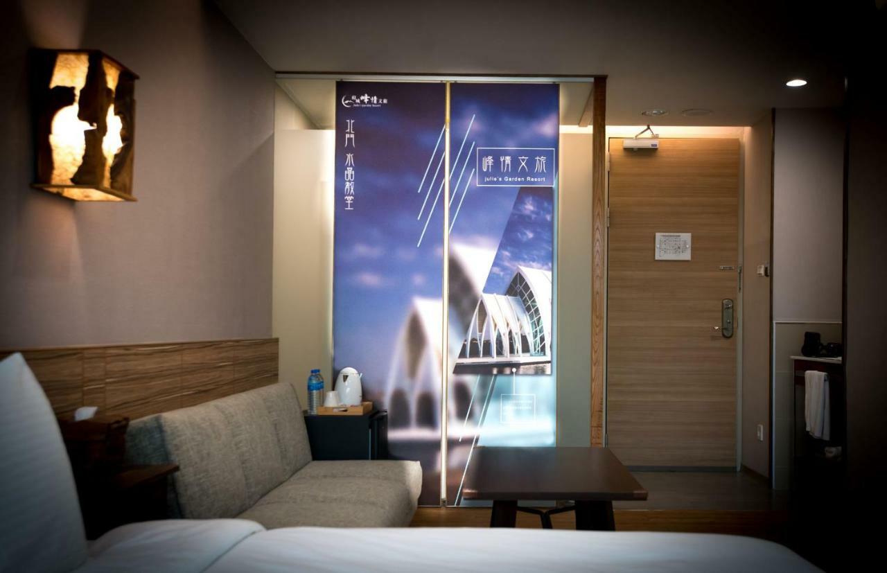 Hotel Tainan Julie'S Garden 峰情文旅 Anping Exterior foto